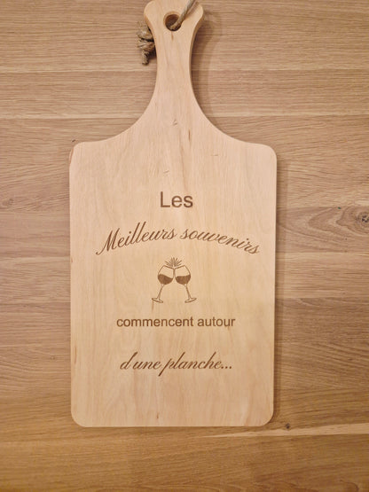 Planche à découper personnalisée en bois d’aulne