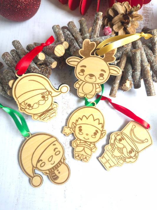 Suspensions de noël - “Petits personnages de fête”