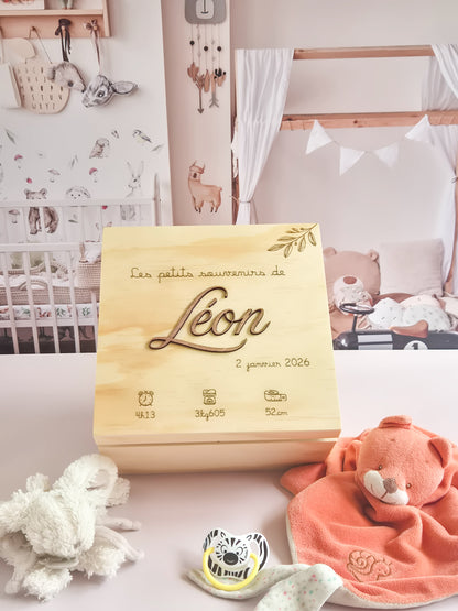 Boîte souvenir naissance personnalisée – En bois gravé
