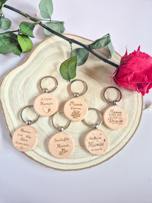 Porte-clé rond en bois – Spécial Fête des Grands-Mères