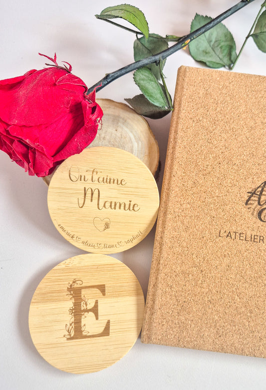 Miroir bambou gravé