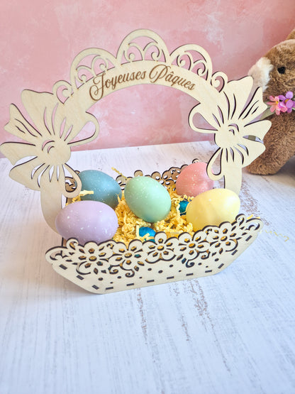 Panier décoratif de Pâques en bois