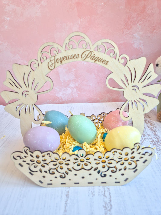 Panier décoratif de Pâques en bois