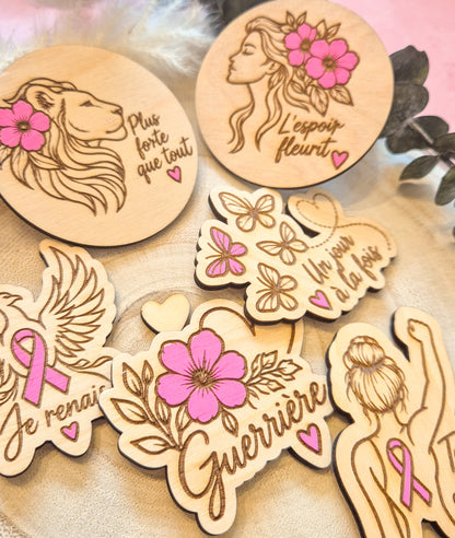 Magnets en bois – Les Guerrières | Collection Octobre Rose