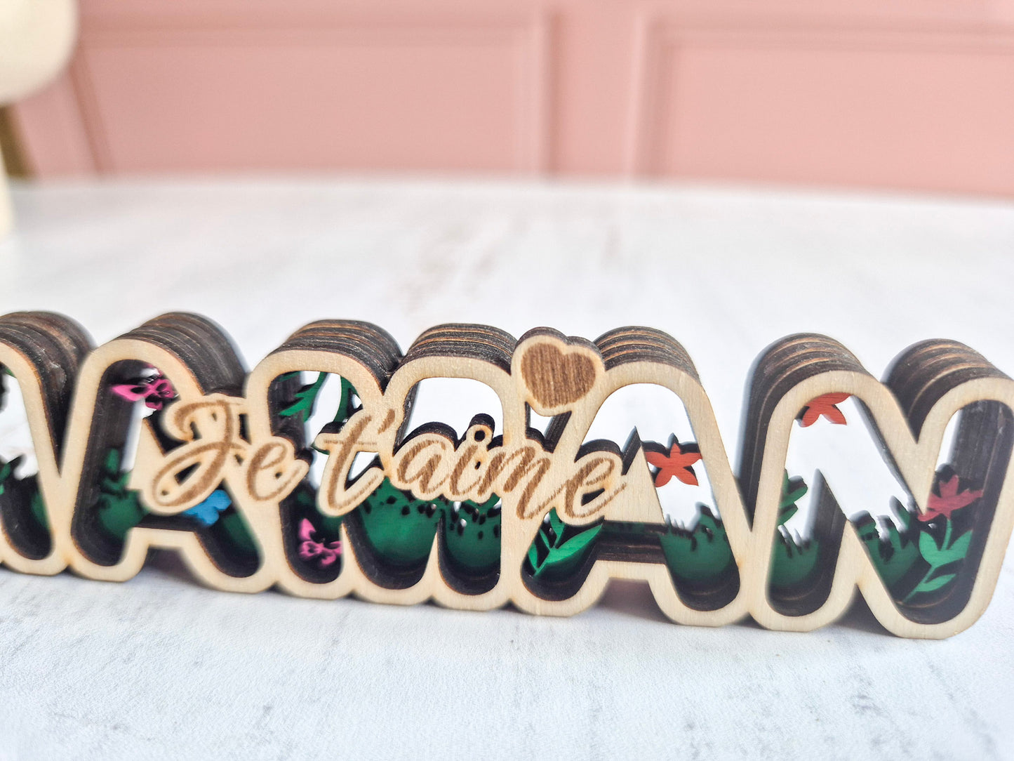 Décoration faites main - "Maman je t'aime" en relief