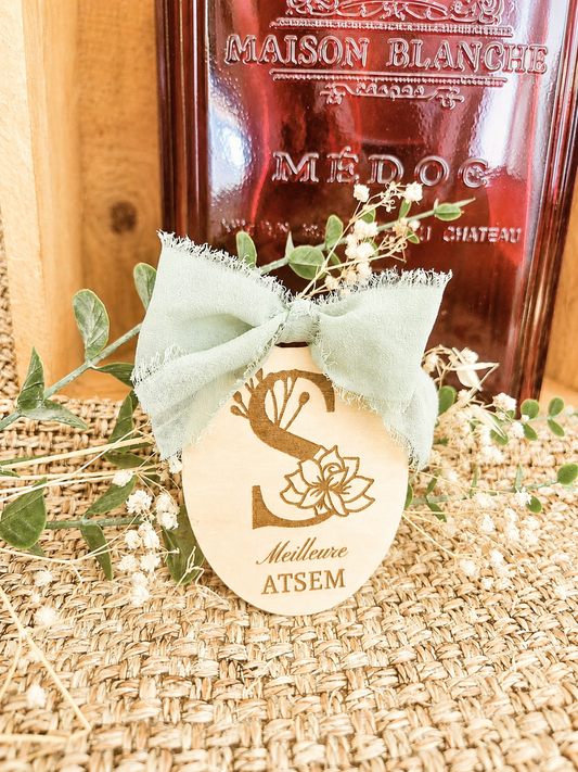Magnet en bois – Initiale florale